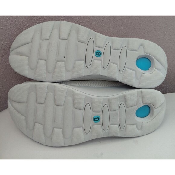 Bzees Golden Knit Slip-On Comfort Sneakers Women's Size 9.5M - Picture 8 of 8